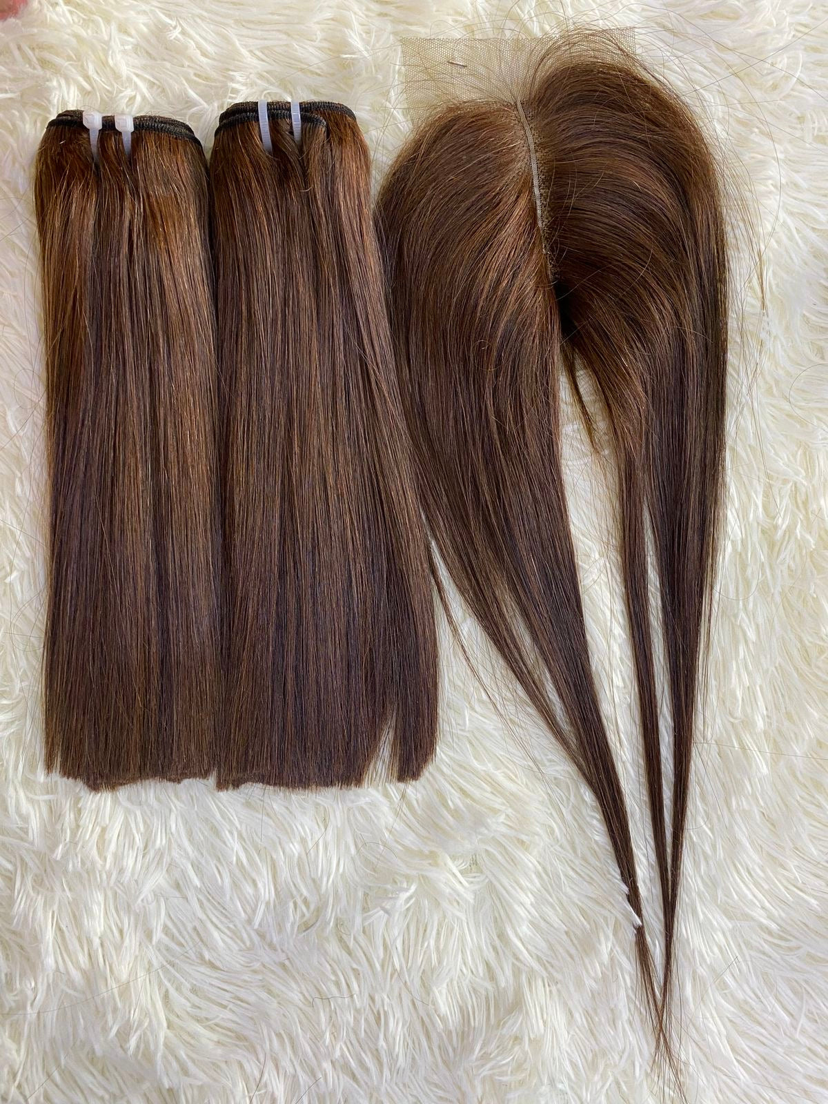 10" SDD Bone Straight Bundle – 4x4 Closure | Color 6 Chestnut Brown